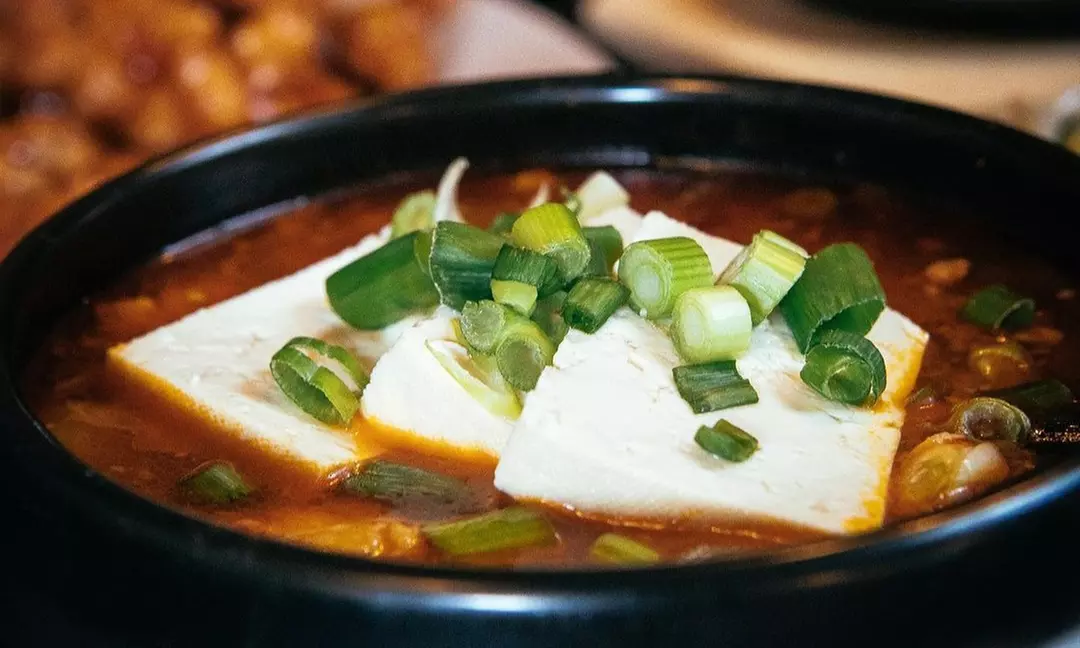 Koreanischer BBQ-Tischgrill für 2 oder 4 Personen im Galbi House (bis zu 23% sparen)