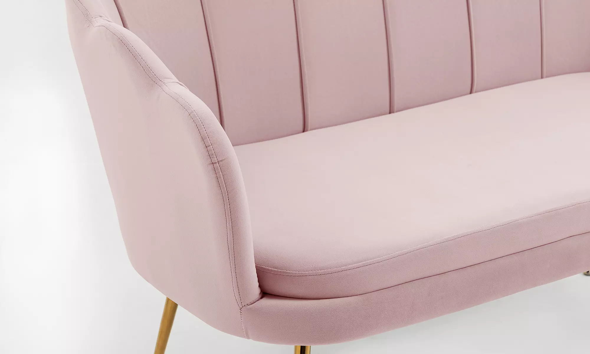 Divano a due posti a forma di conchiglia