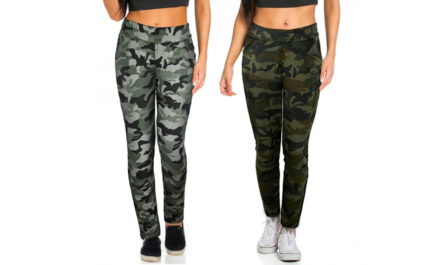 Image 1: Pantalón militar para mujer 