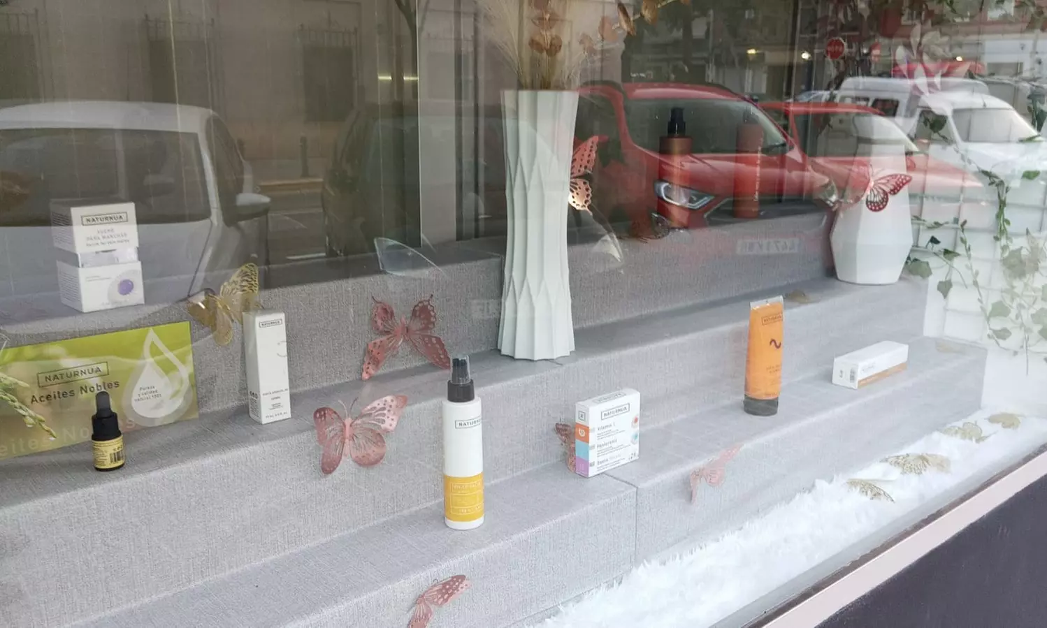 Cuida tu rostros con una higiene facial básica con tratamientos adicionales a elegir para 1, ahorra hasta un 42% - Second Medium