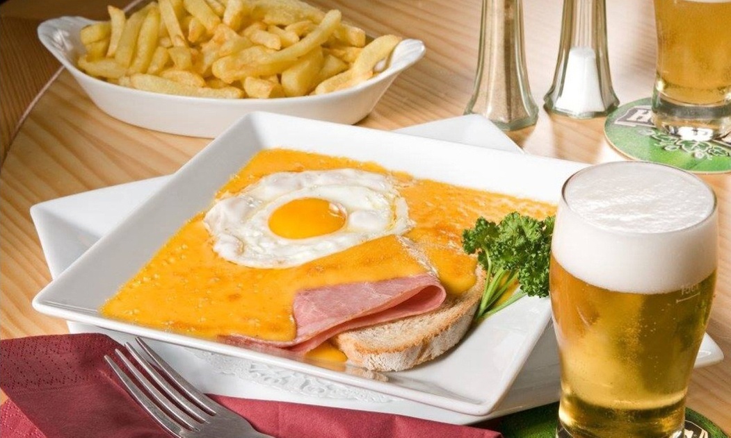 Welsh au choix avec frites ou salade au Chti charivari St Omer