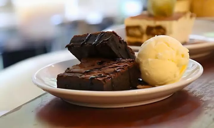 Italian Dining with Offer to Spend Between 2 or 4 on Food & Drink