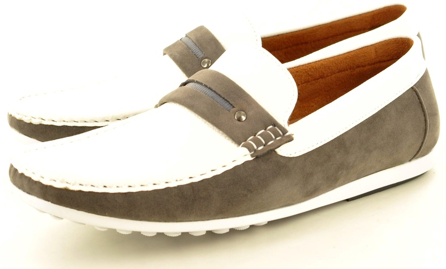 Image 19: Two-Tone Men's Loafers 