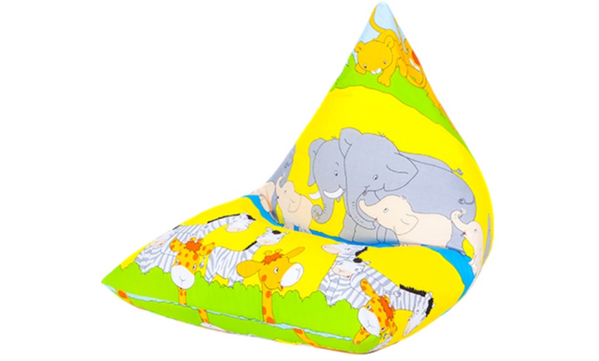 Image 8: Kids' Pyramid Bean Bag