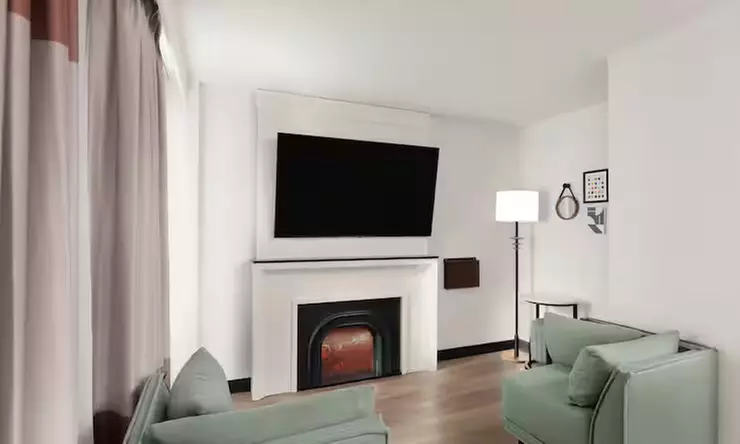 Members Pricing: Boutique Charm Near Boston Common and Downtown Sights