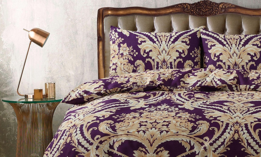 Image 2: Damask Duvet Cover Set