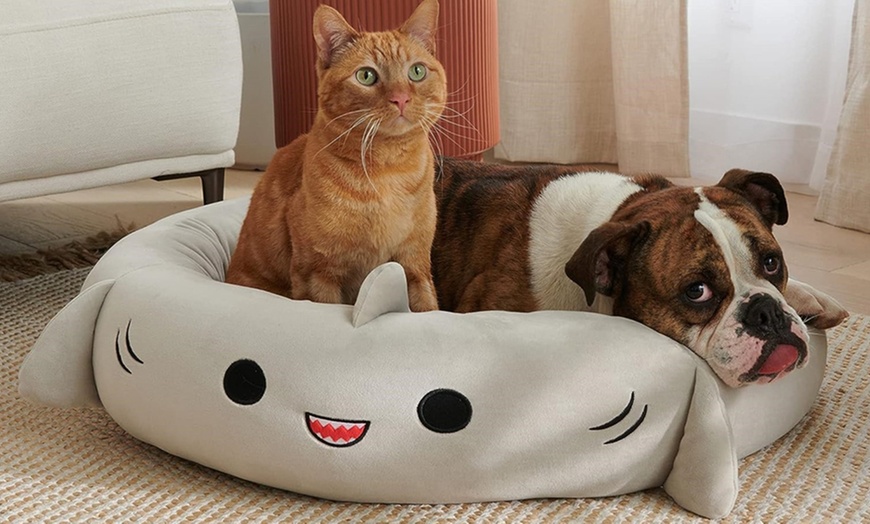 Image 3: Round-Shaped Pet Bed