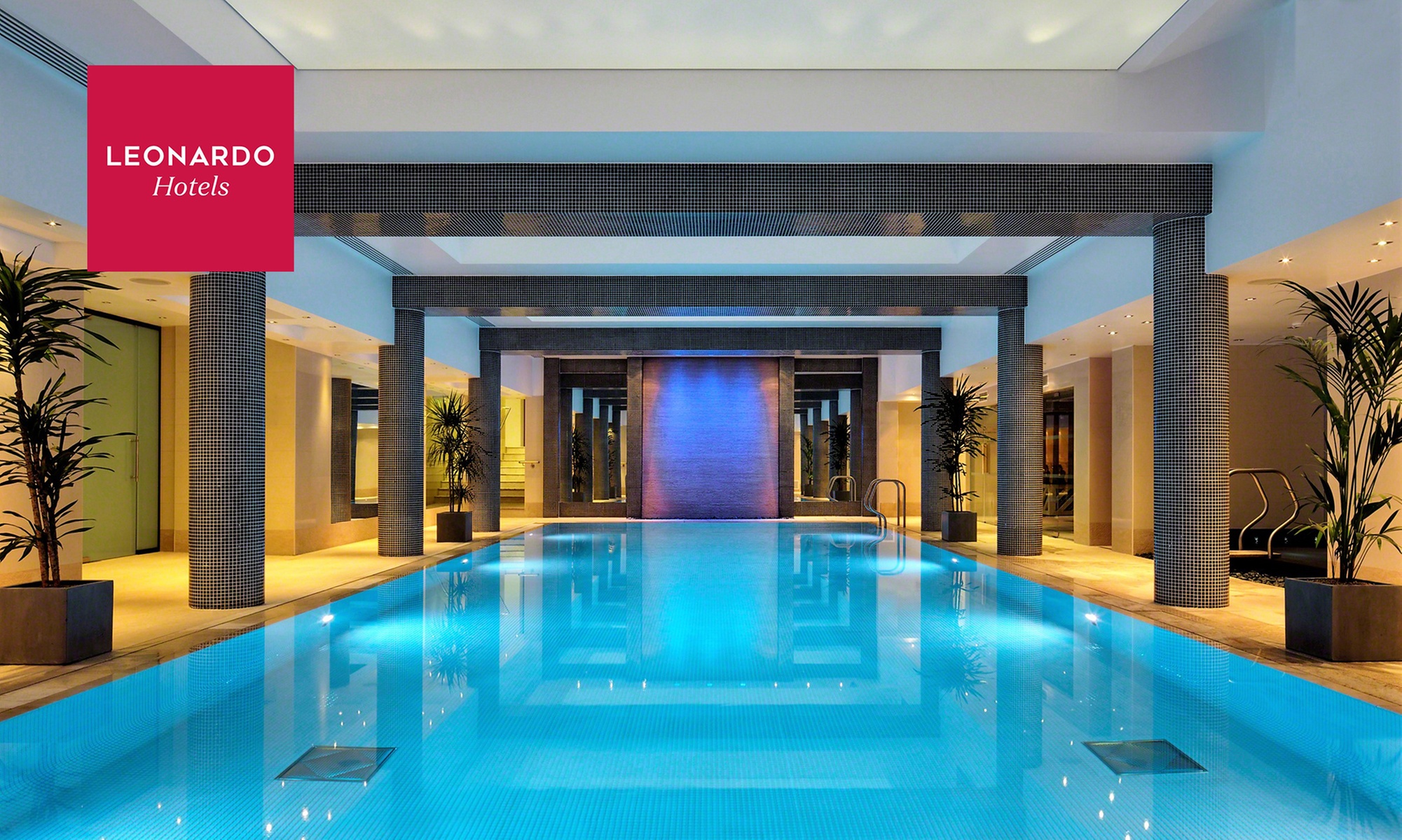Central London: Luxury Stay with Spa Access