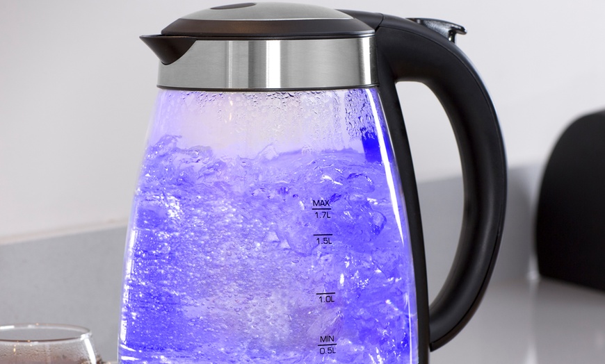 Image 2: Tower Illuminating Glass Kettle