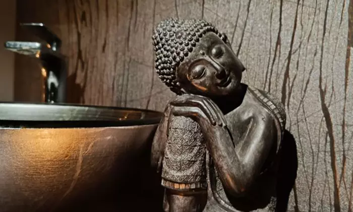 Różnorodne masaże orientalne i relaksacyjne oraz rytuał ajurwedyjski