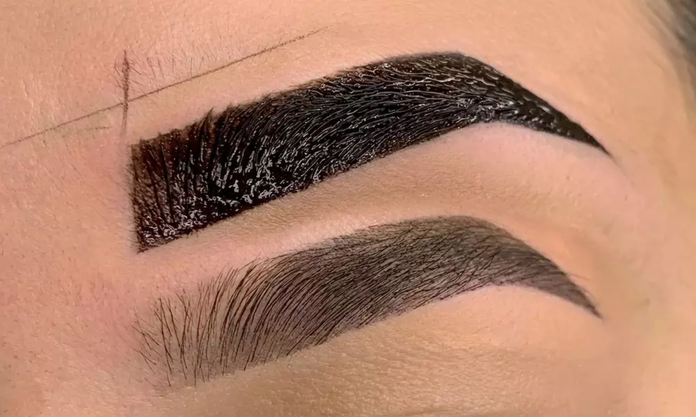 Eyelash Extensions, Permanent Makeup-Brows & Lips / Henna & Wax Design