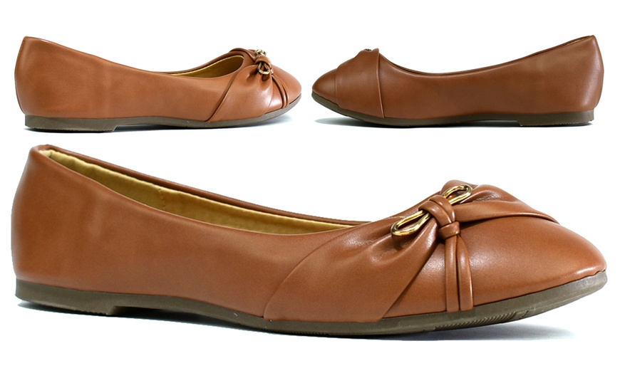 Image 2: Women's Ballerina Shoes