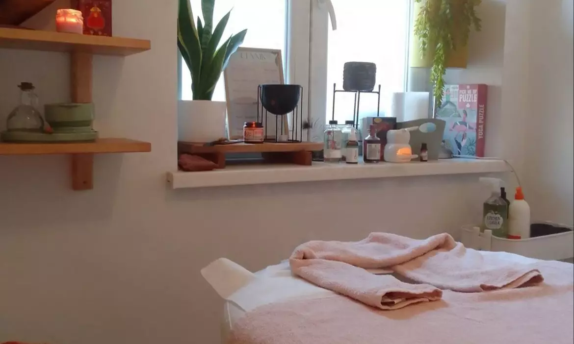 Wybór masaży relaksacyjnych z głębokim odżywieniem