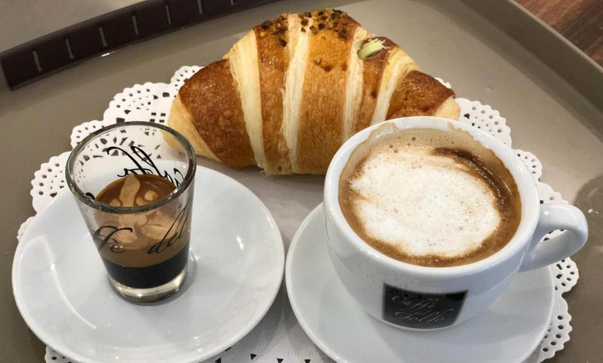 Image 10: Napoli: 1 o 2 notti in camera King con spa privata e colazione