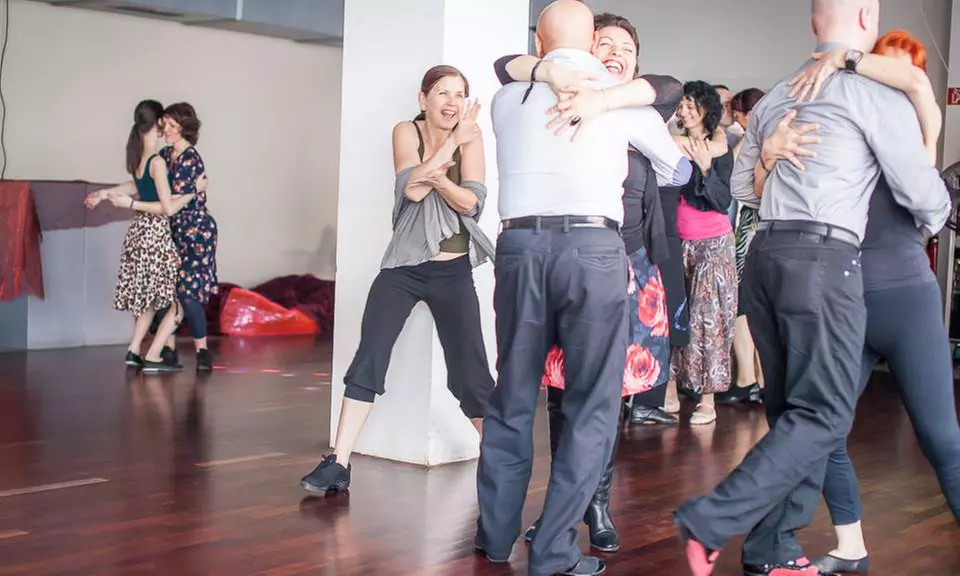 5 Wochen Tango-Anfängerkurs oder ein Probeabend für 1 Tanzpaar