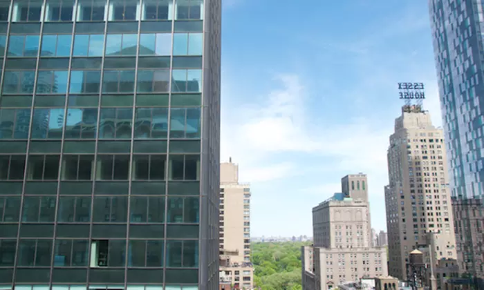 4-Star Midtown Manhattan Hotel w/ Uber Credit