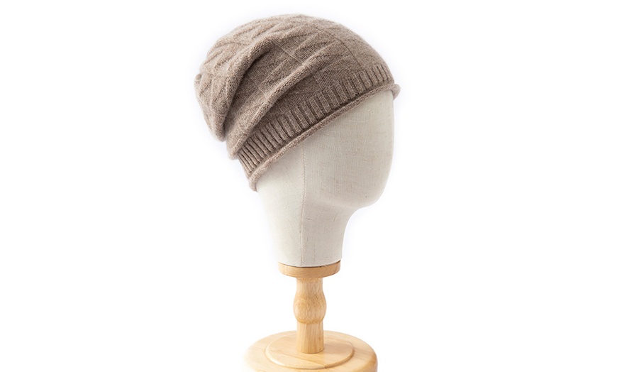 Image 6: 1 of 2 Merino wollen beanies