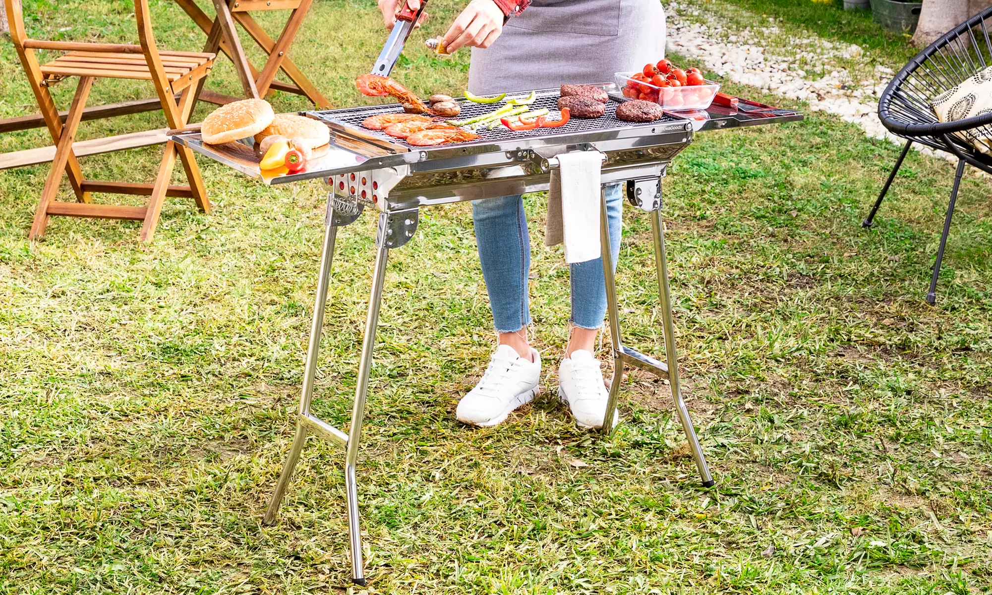 Barbecue de table pliable au charbon de bois InnovaGoods