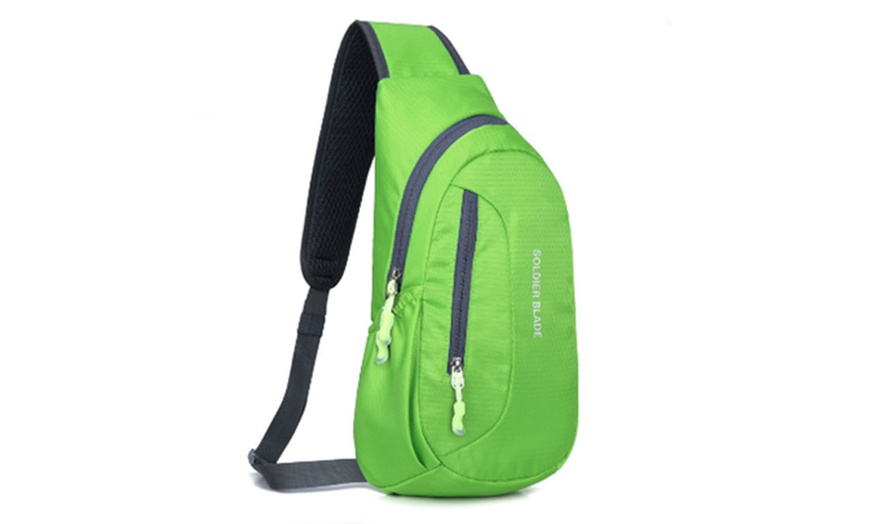 Image 6: Lightweight Crossbody Sling Bag