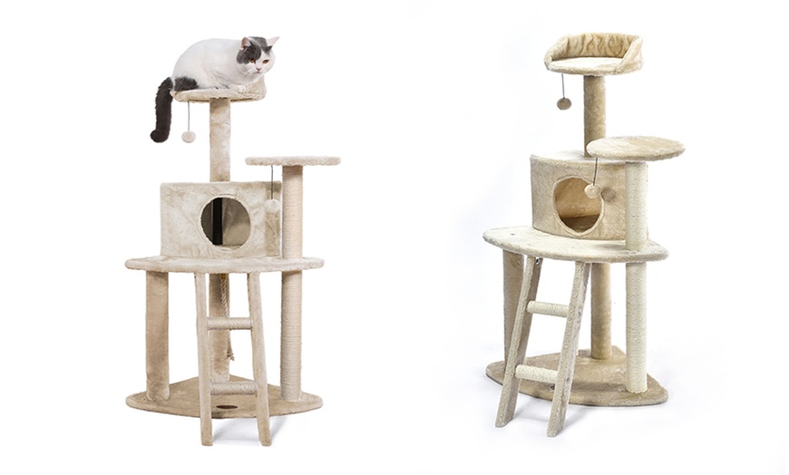 Image 31: Arbre à griffes en sisal naturel avec niche pour chats et jeux inclus