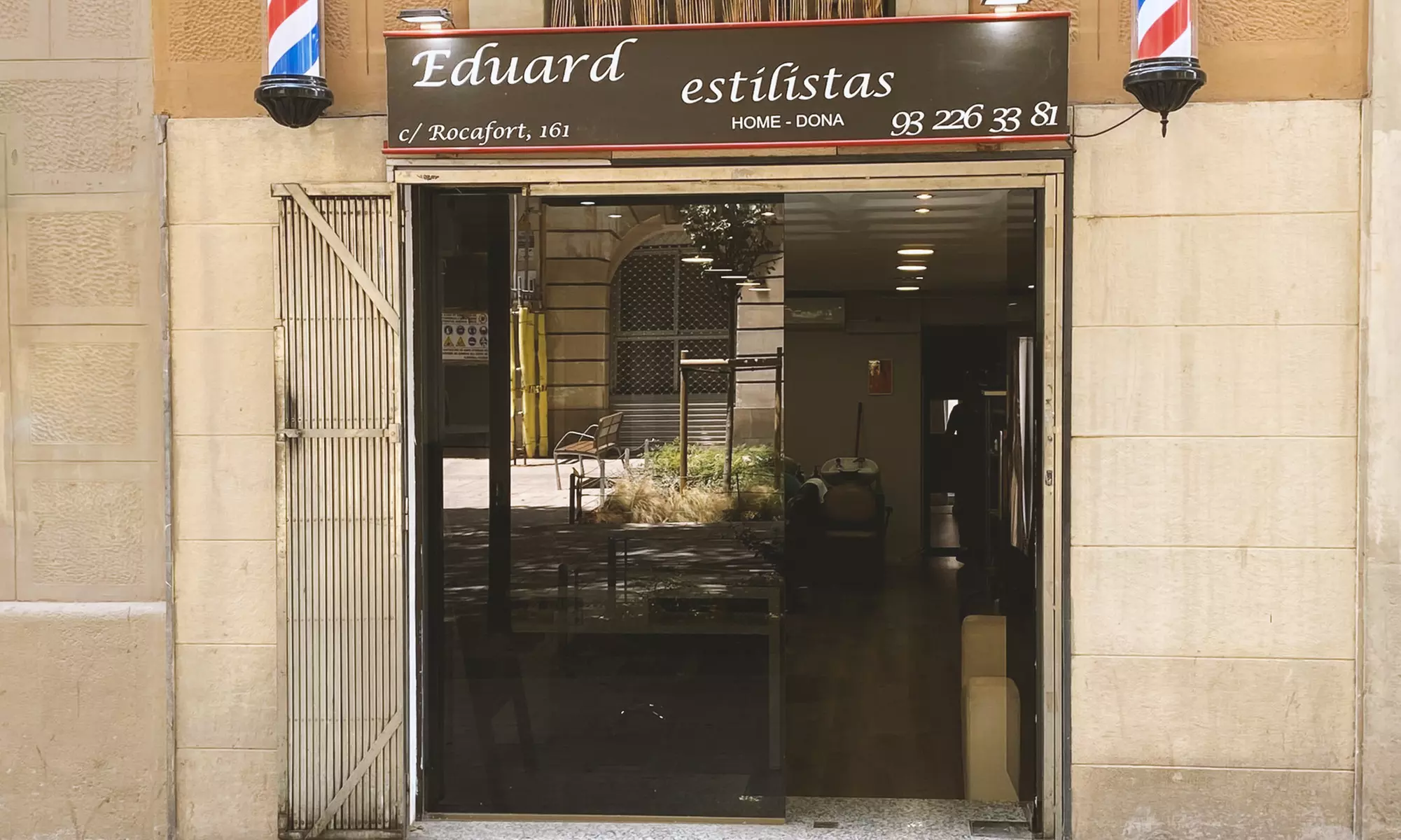 Sesión de peluquería con corte, secado y opción a tinte y mechas