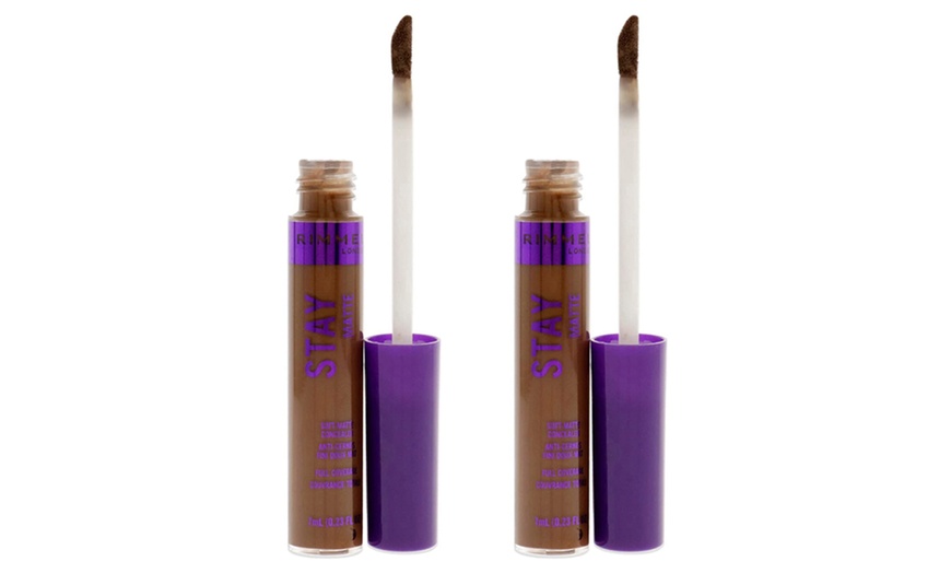 Image 7: Pack of Two Rimmel Stay Soft Matte Concealers 