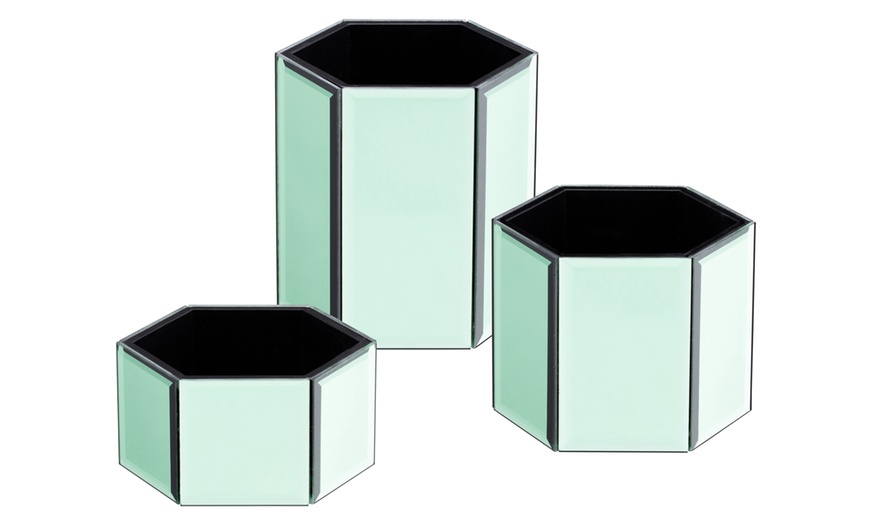 Image 8: Glass Cosmetic Pot Set