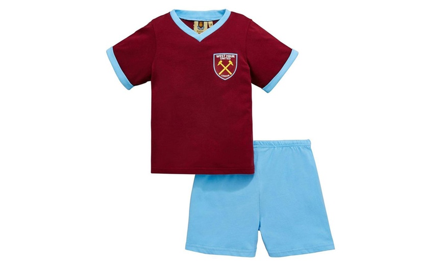 Image 8: Boys' Short Football Pyjamas