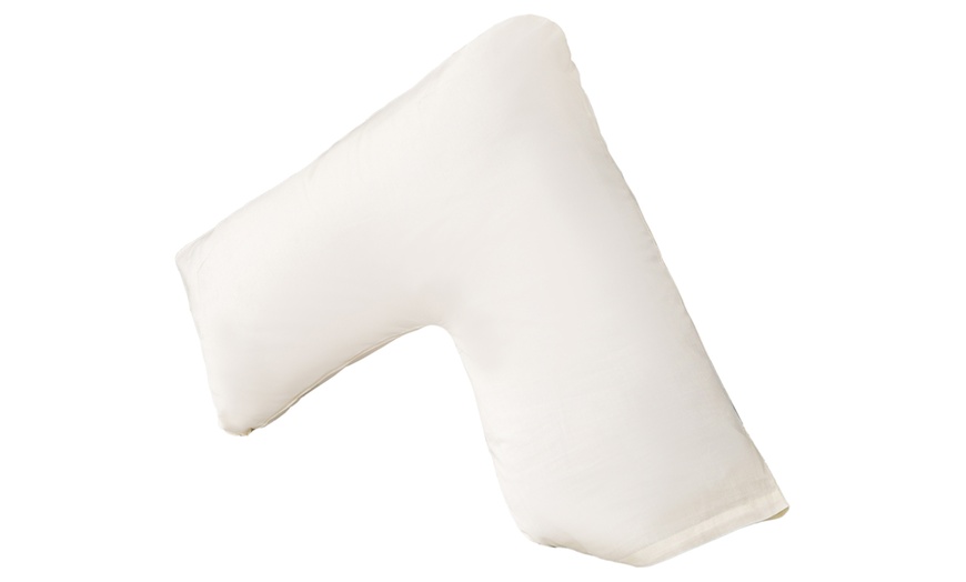 Image 5: V-Shaped Orthopaedic Support Pillow with Optional Pillowcase