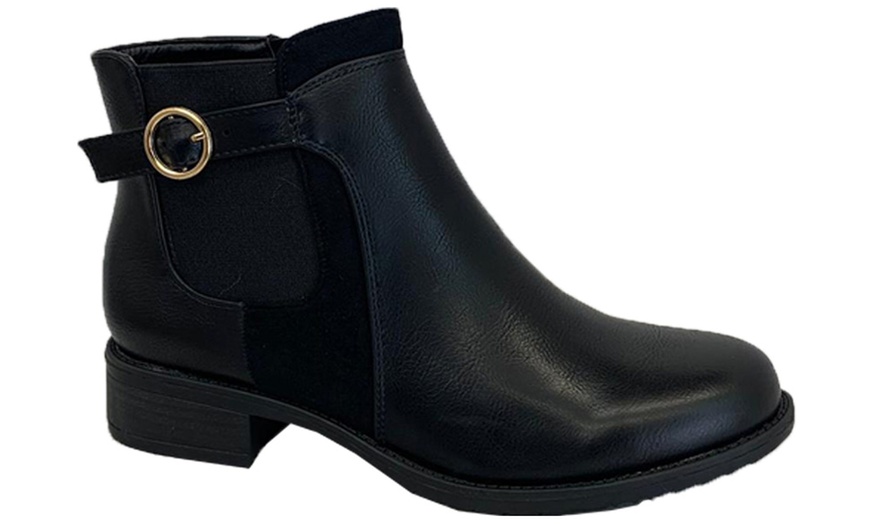 Image 2: Women's Chelsea Ankle Boots