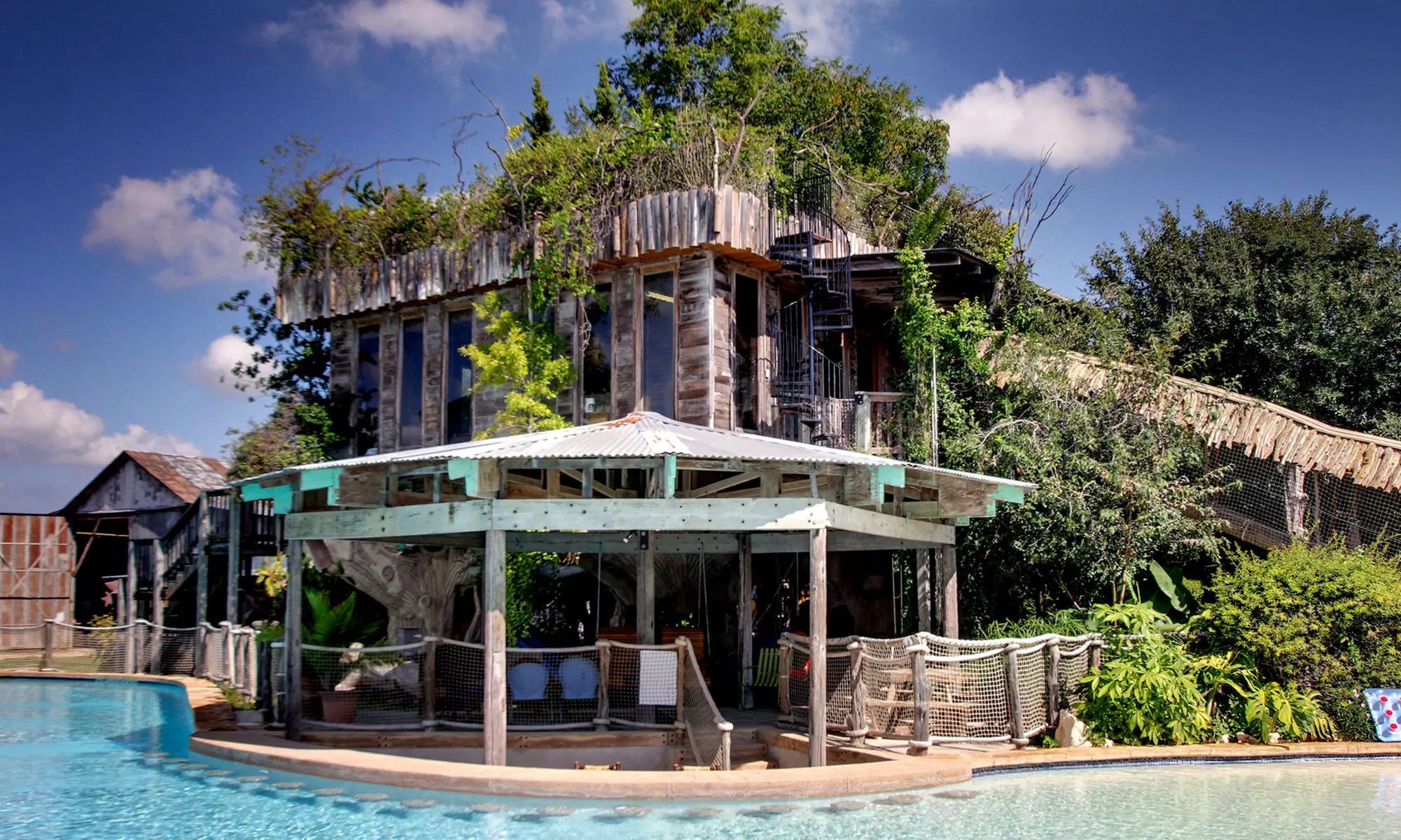 2-Night Stay for Up to Eight at Guadalupe River Houses in New Braunfels, TX. Combine Up to 4 Nights. - Primary Image