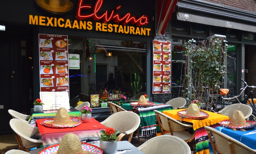 Image 2: Fajita fiesta met een shotje in hartje Amsterdam