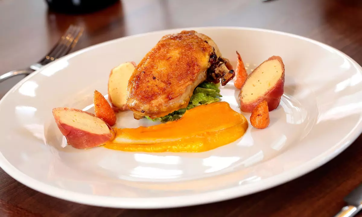 Chester: Standard Double Room with Bottle of Prosecco