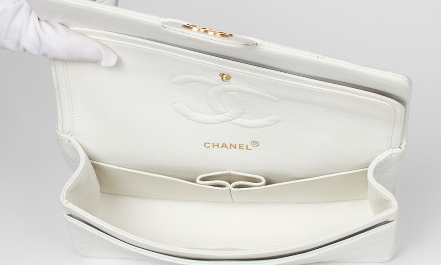 Image 7: Chanel Timeless Vintage Bag