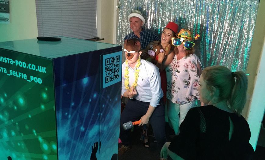 Image 6: Photobooth Hire with Attendant