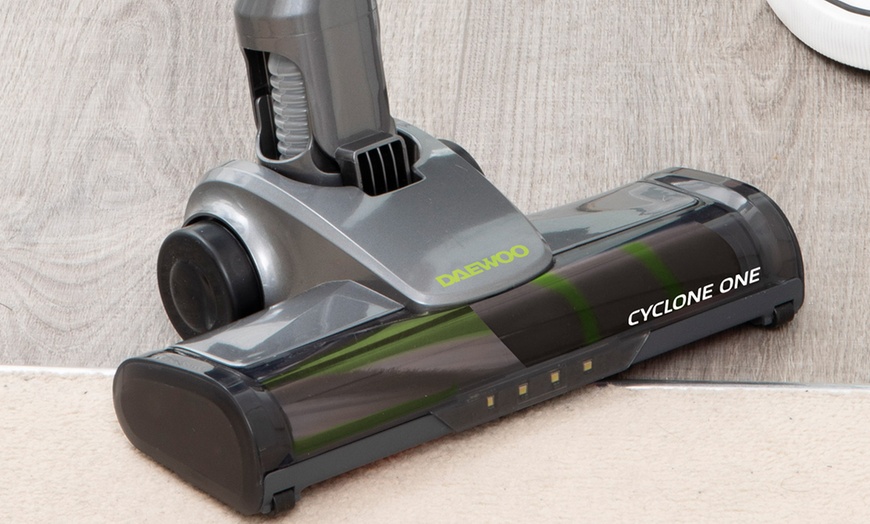 Image 4: Daewoo Cyclone All-in-One Cordless Vacuum