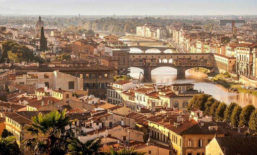 Image 17: Florence: Romantic Double Room with Breakfast