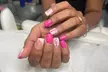Manicura, pedicura o manipedicura con esmaltado normal o semipermanente y cuidado de cutículas hasta 60% menos - Second Medium