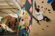 Do 21% zniżki na Wspinaczka - pod dachem w West Bouldering - Second Medium