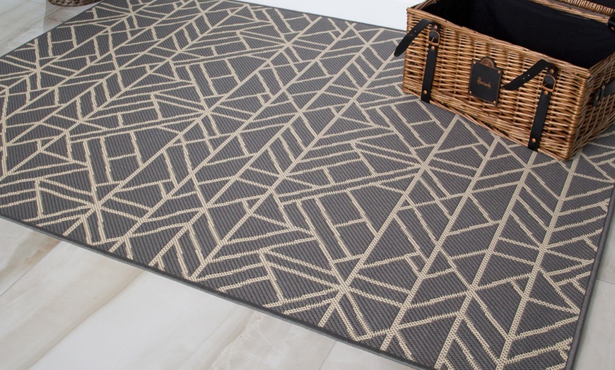 Image 15: Washable Habitat Rug