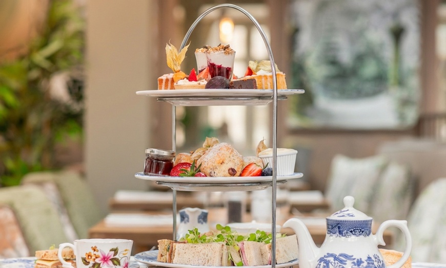 Image 7: Enjoy Traditional or Sparkling Afternoon Tea at The Warwick Arms