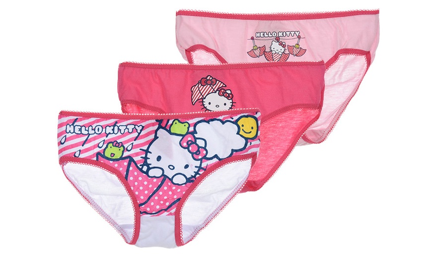 Image 8: Girls' Disney Character Briefs