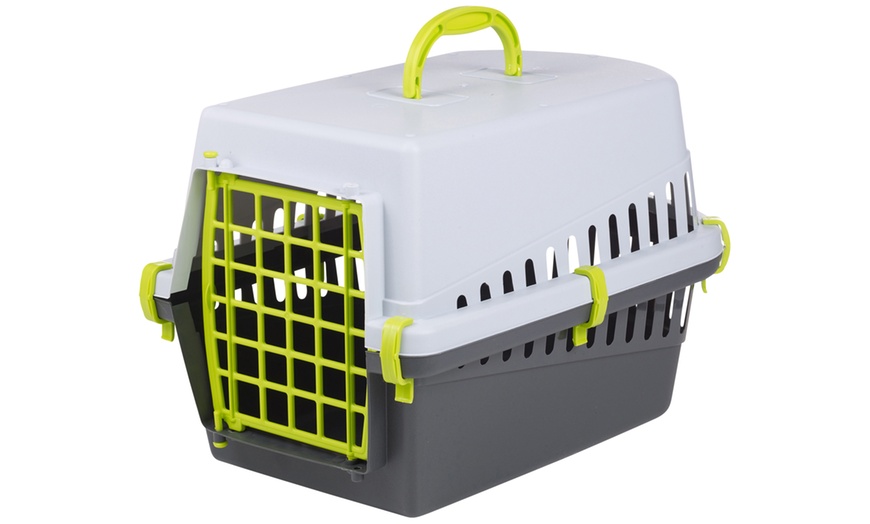 Image 2: Plastic Pet Carrier