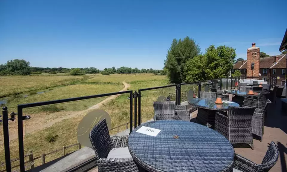 Suffolk: One or Two-Night Stay with Breakfast