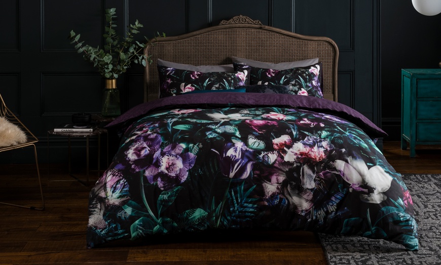 Image 9: 200TC Cotton Reversible Duvet Set