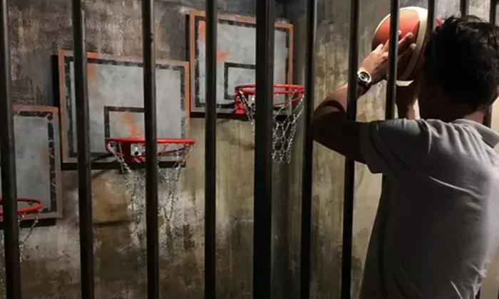 Prison Island avec Exalto Decines