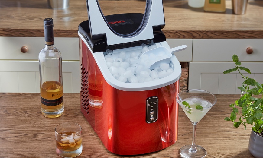 Image 2: Cooks Professional Ice Maker