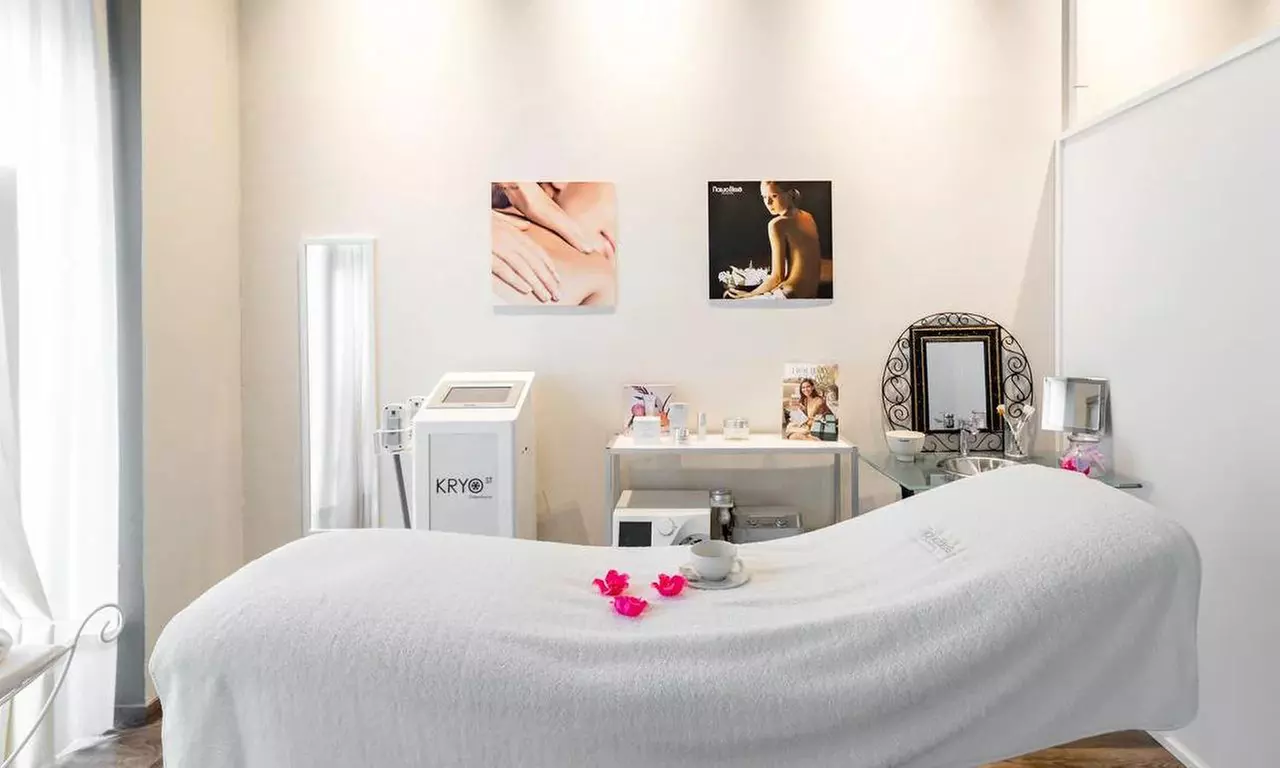 1 o 2 sesiones de tratamiento reafirmante y radiofrecuencia facial