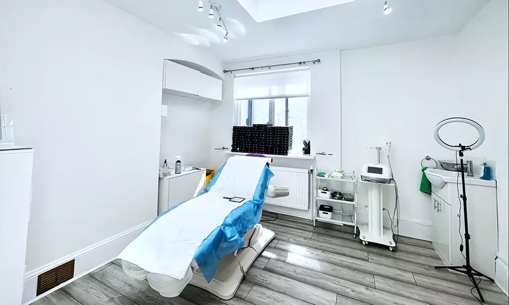 Up to 72% Off on Micro-Needling at Linna1990 T/A Pureskin Medical Cosmetics Clinic