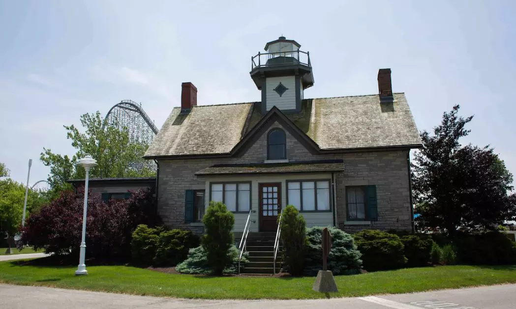 Cedar Point RV Getaway: Full Hook-Up Sites at Lighthouse Point